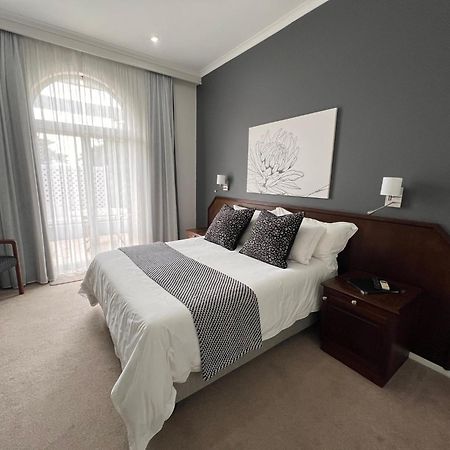 39 On Church Port Elizabeth Extérieur photo
